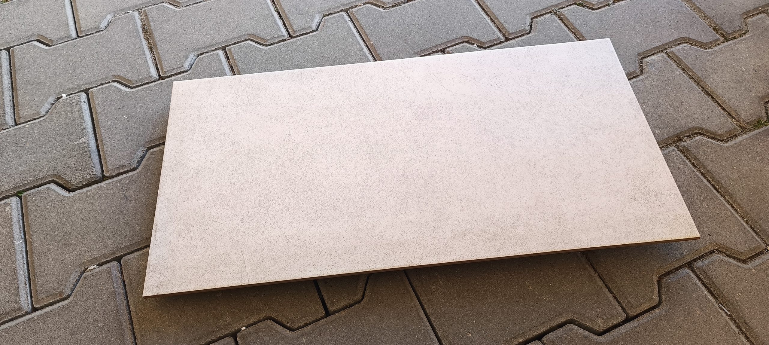 Qubus-Soft-Grey-30x60-Gat-6